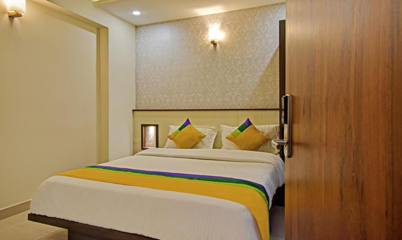 Itsy Hotels Deluxe Inn Chennai Luaran gambar