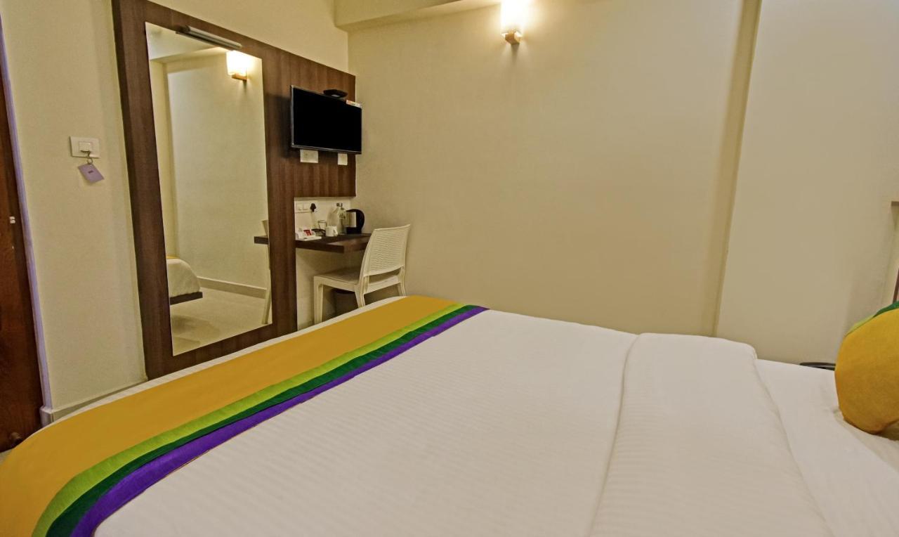 Itsy Hotels Deluxe Inn Chennai Luaran gambar