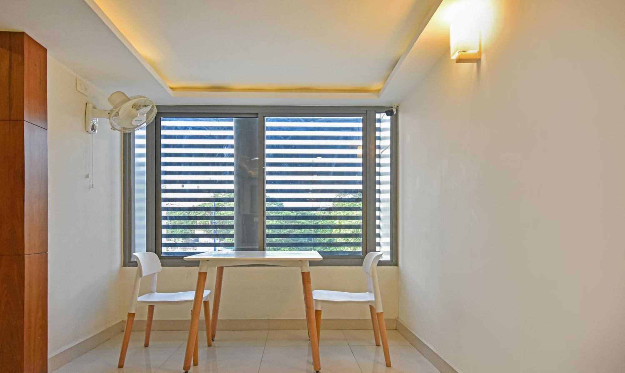 Itsy Hotels Deluxe Inn Chennai Luaran gambar