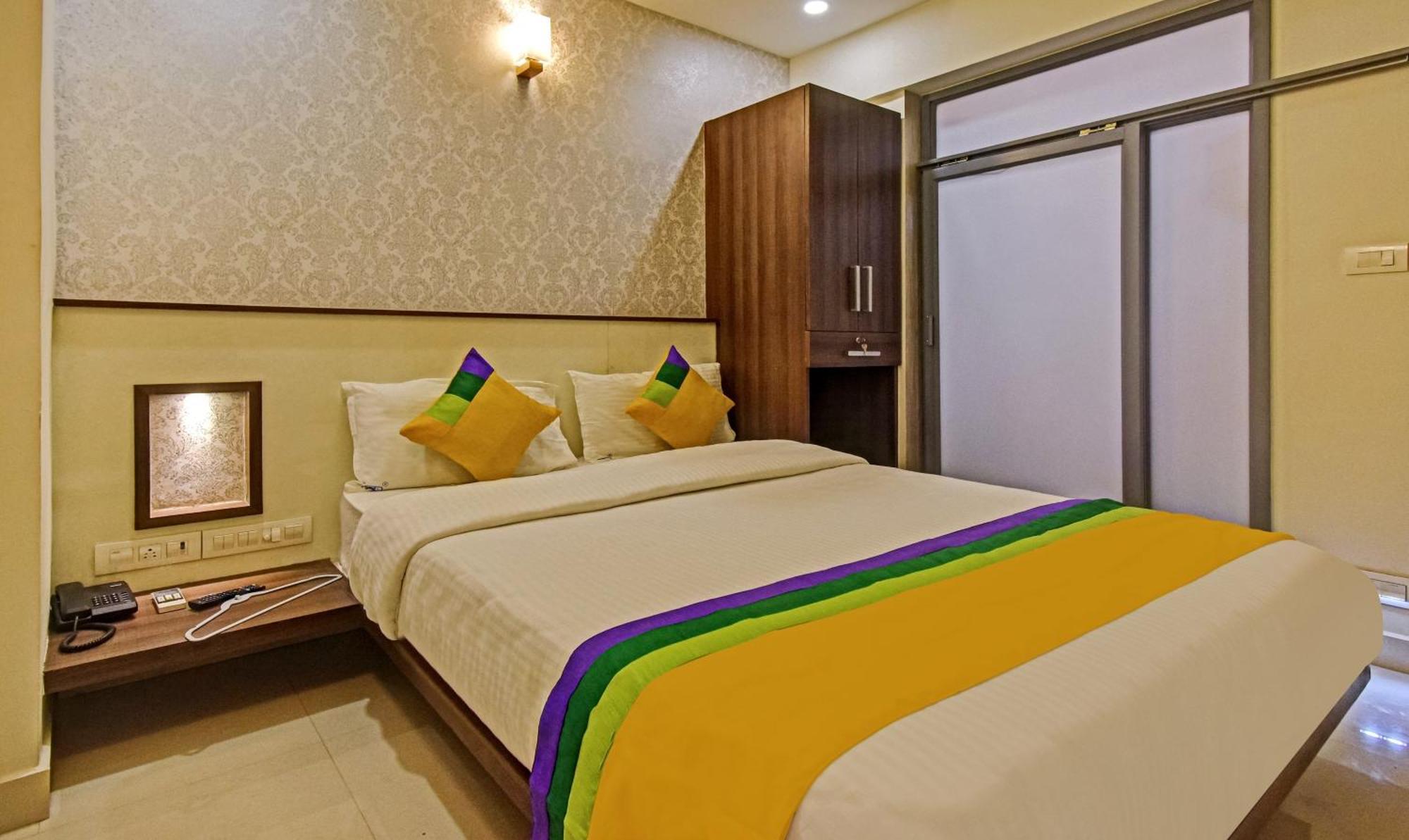 Itsy Hotels Deluxe Inn Chennai Luaran gambar